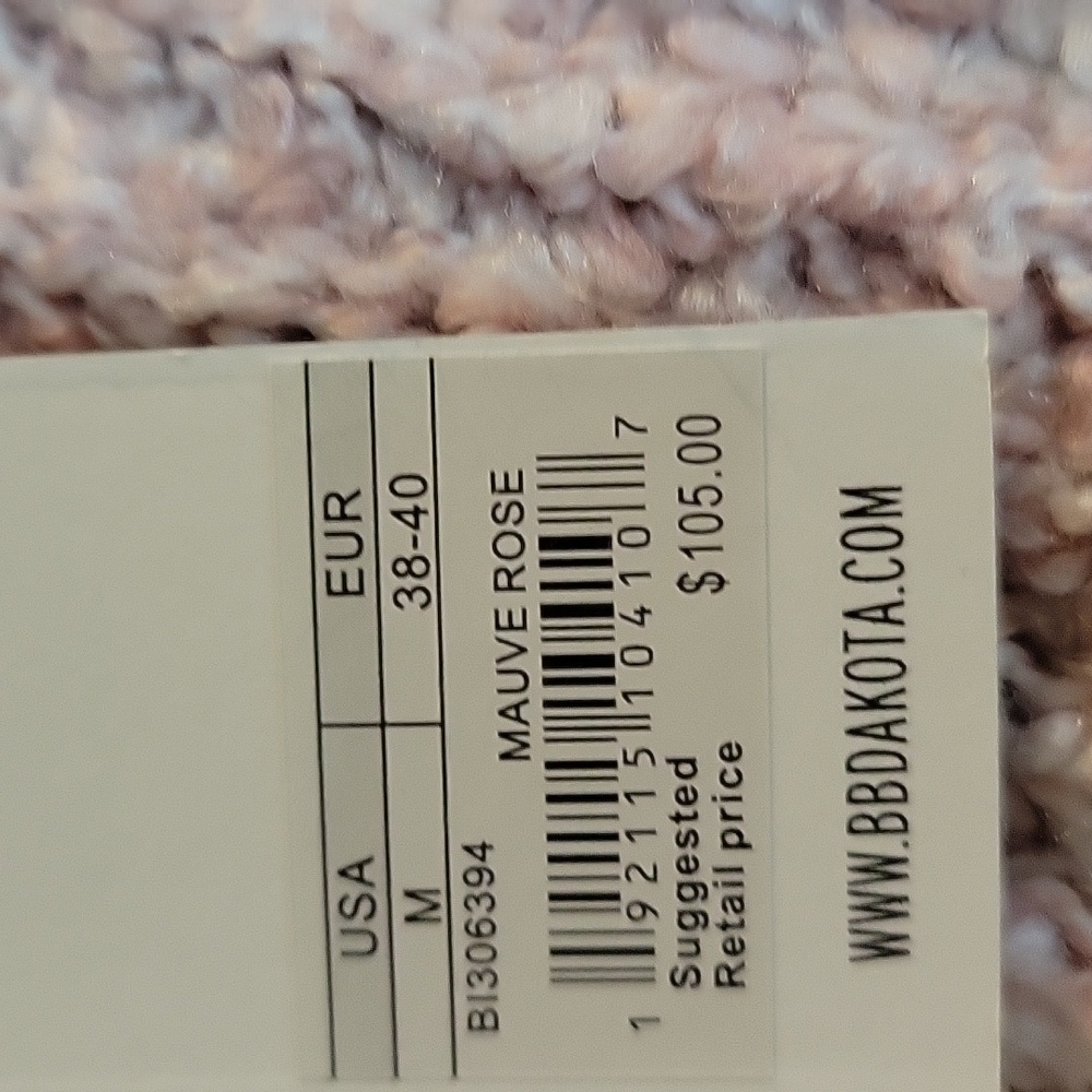 Gorgeous BB Dakota sweater size M - Picture 3 of 3